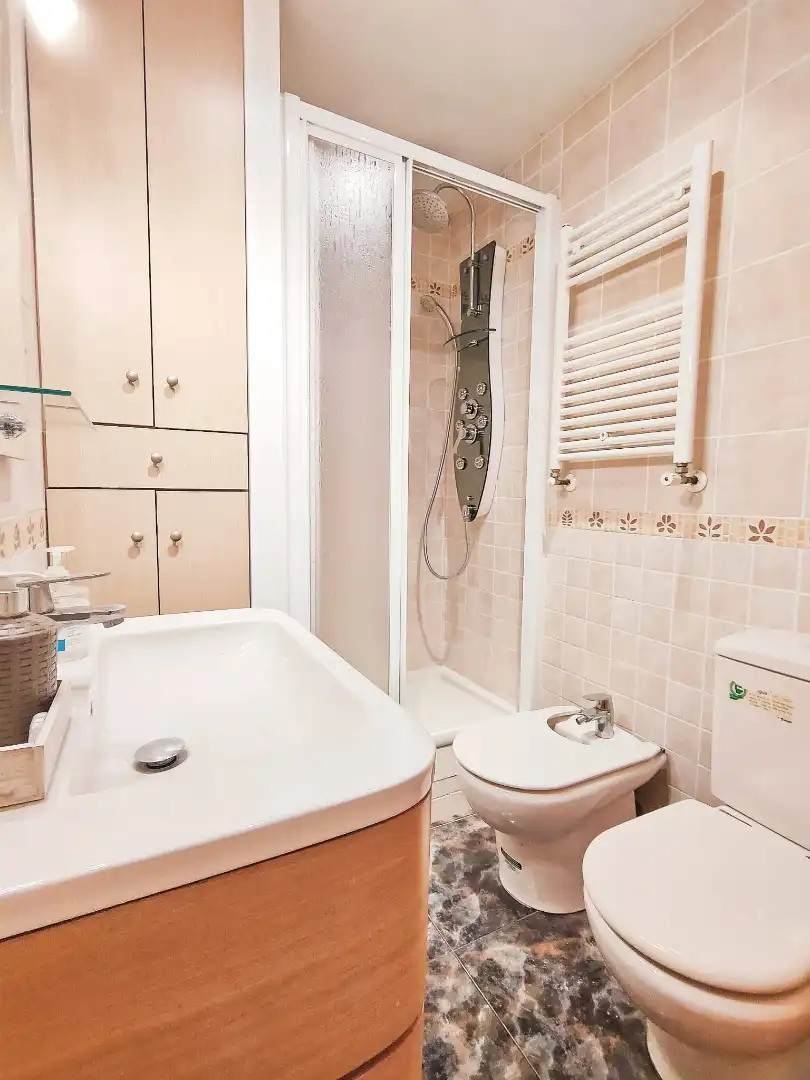 Baño de Piso en venta en Barcelona con Balcón