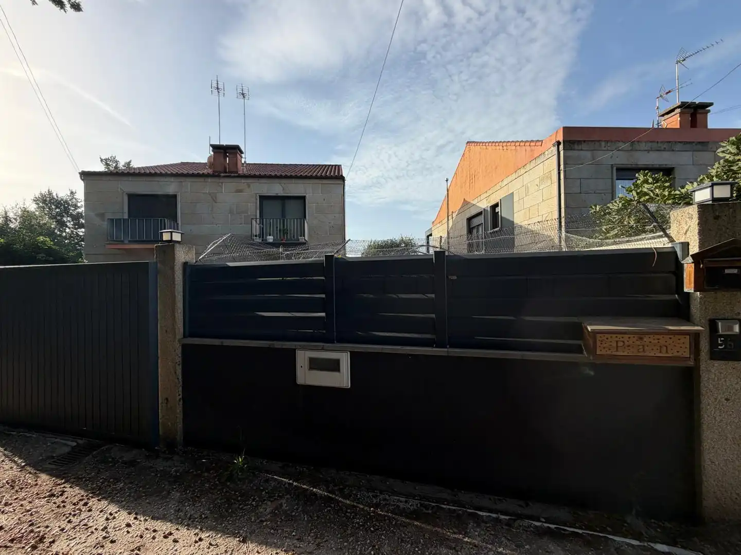 Casa aparellada amb terrassa en venda a Ponteareas, imagen 68