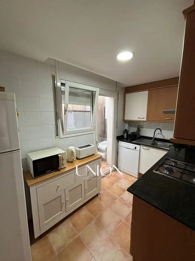 Küche von Einfamilien-Reihenhaus zur Miete in Sant Feliu de Guíxols mit Klimaanlage, Heizung und Terrasse