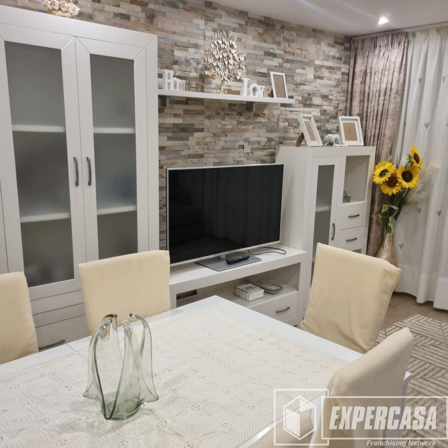 Sala d'estar de Pis de lloguer en  Valencia Capital amb Aire condicionat, Calefacció i Moblat