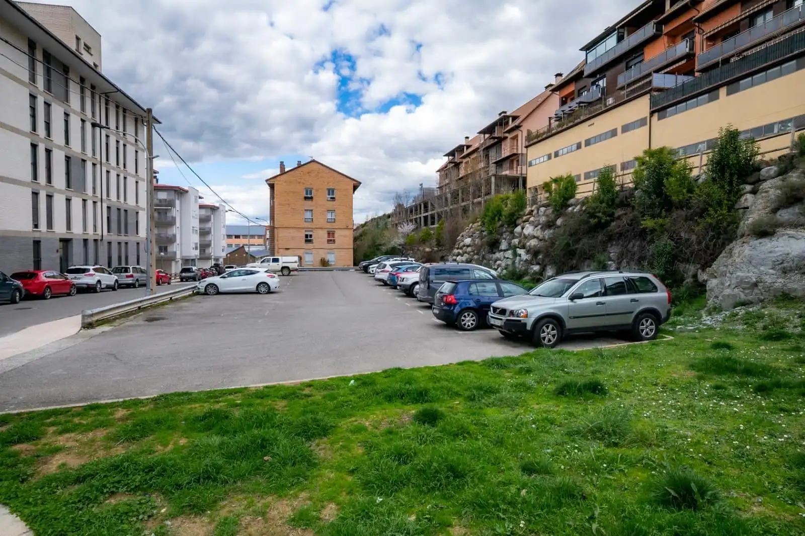 Parking de Edificio en venta en Sabiñánigo