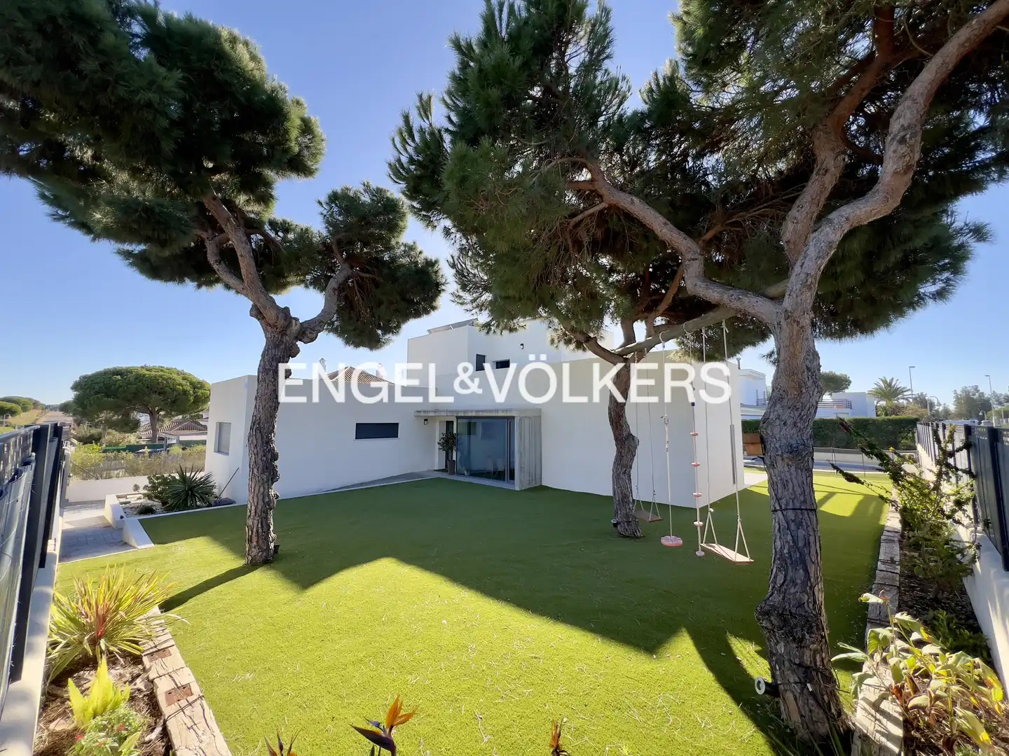 Exterior view of Houses for sale in El Portil  with Air Conditioner, Heating and Private garden