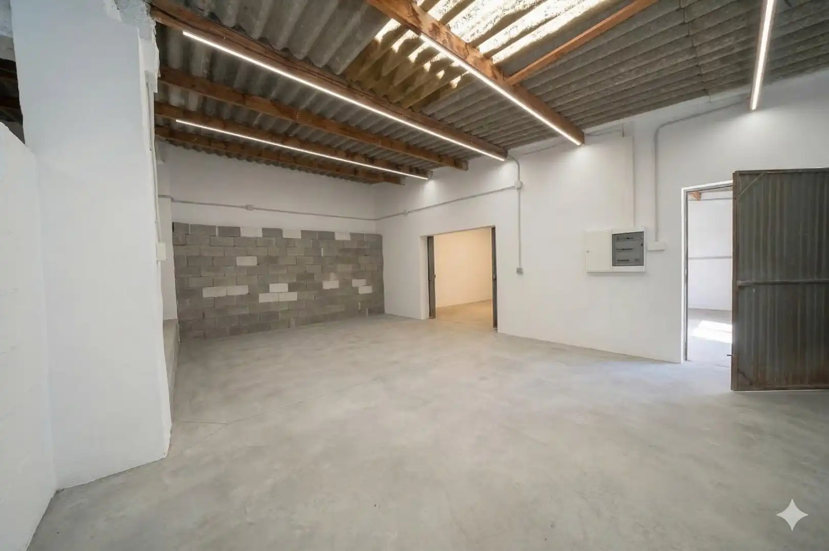 Nave industrial en venta en Calle POB.LAS CASILLAS, Crevillent