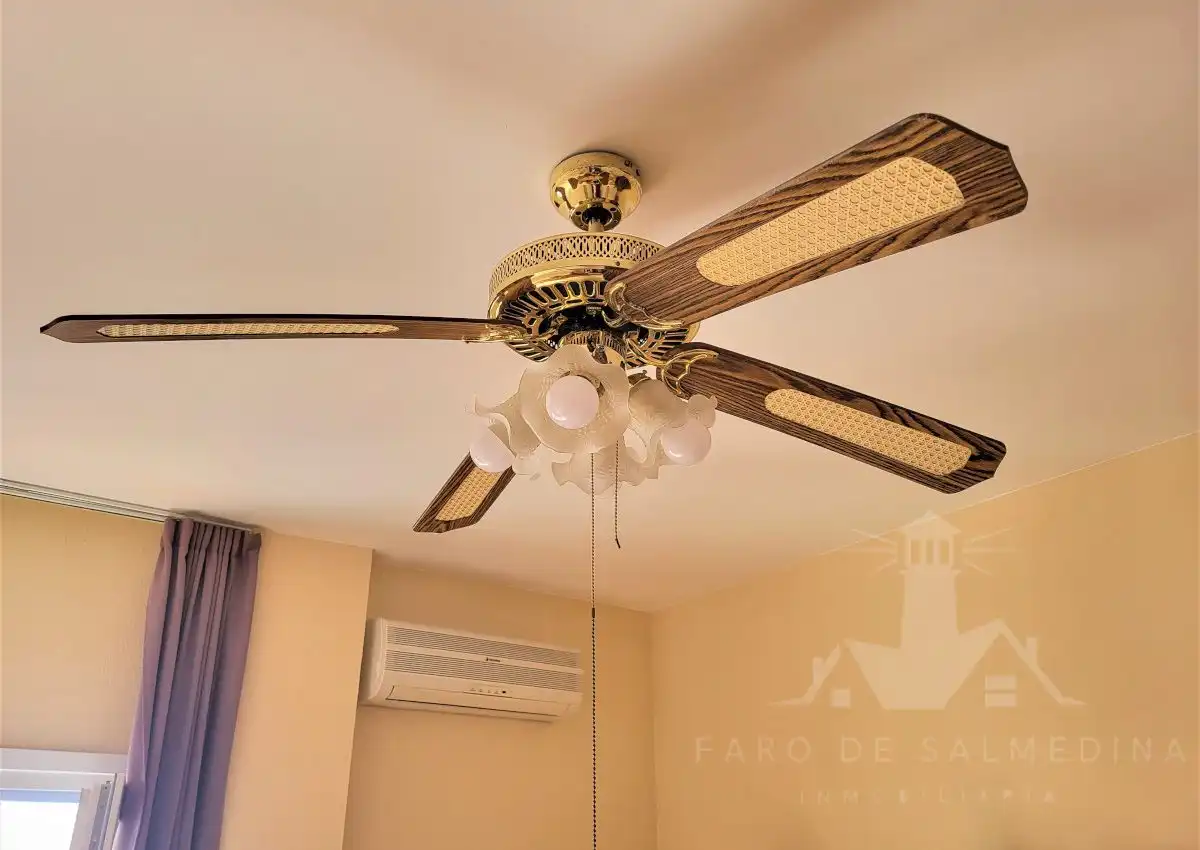 Habitación de Apartamento en venta en Playa de la Regla