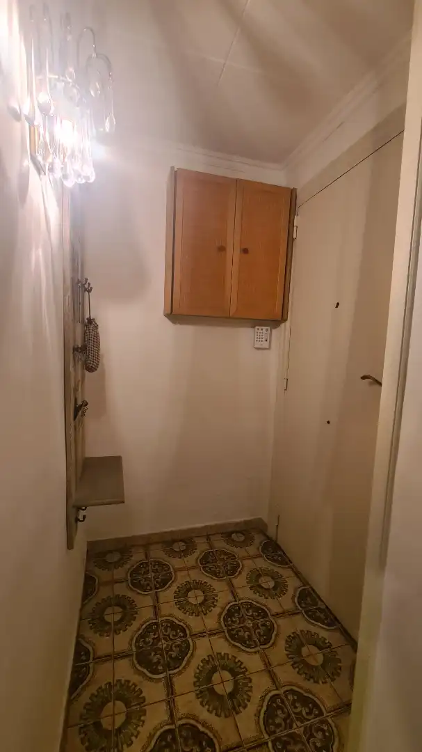 Küche von Wohnung zum Verkauf in Barcelona mit Heizung, Privatgarten und Parkett