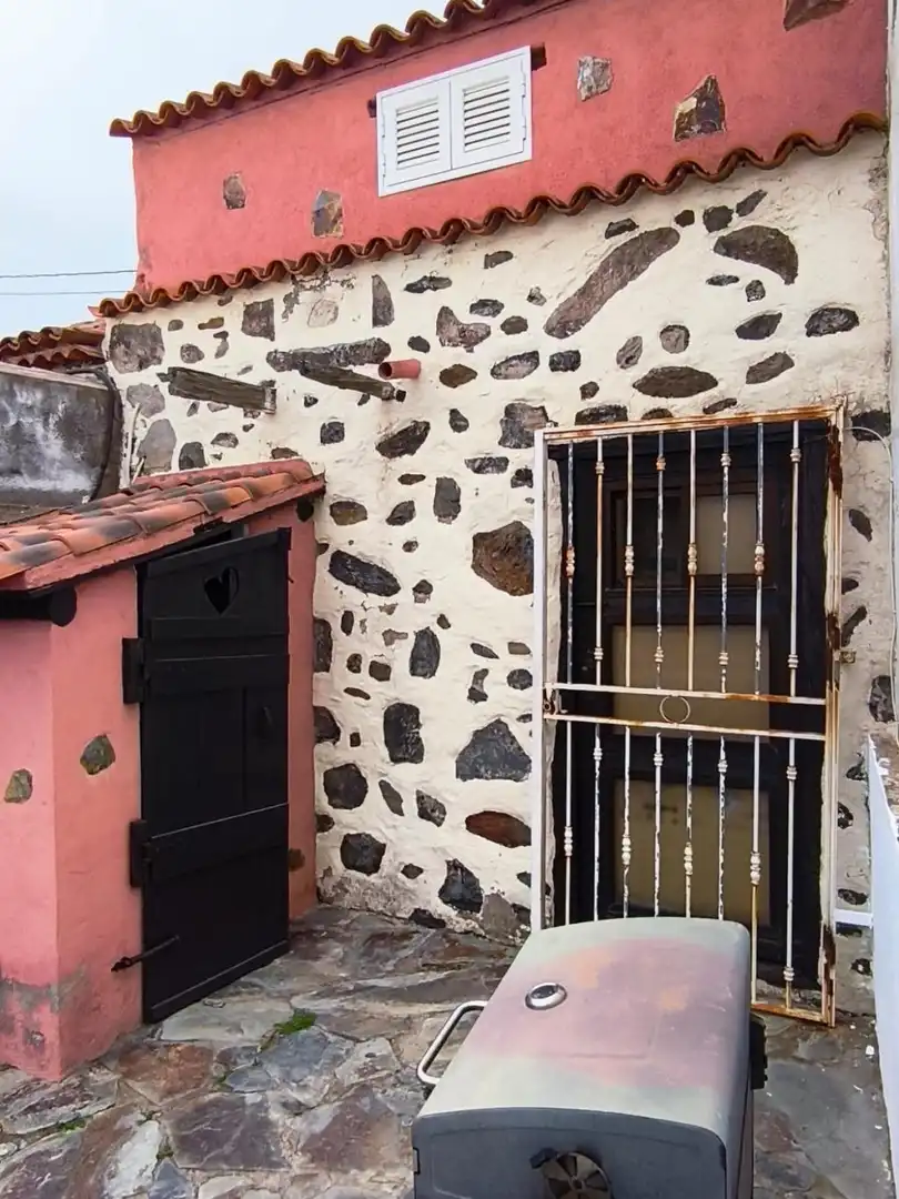 Country homes for sale in Adeje  with Terrace, Furnished and Balcony