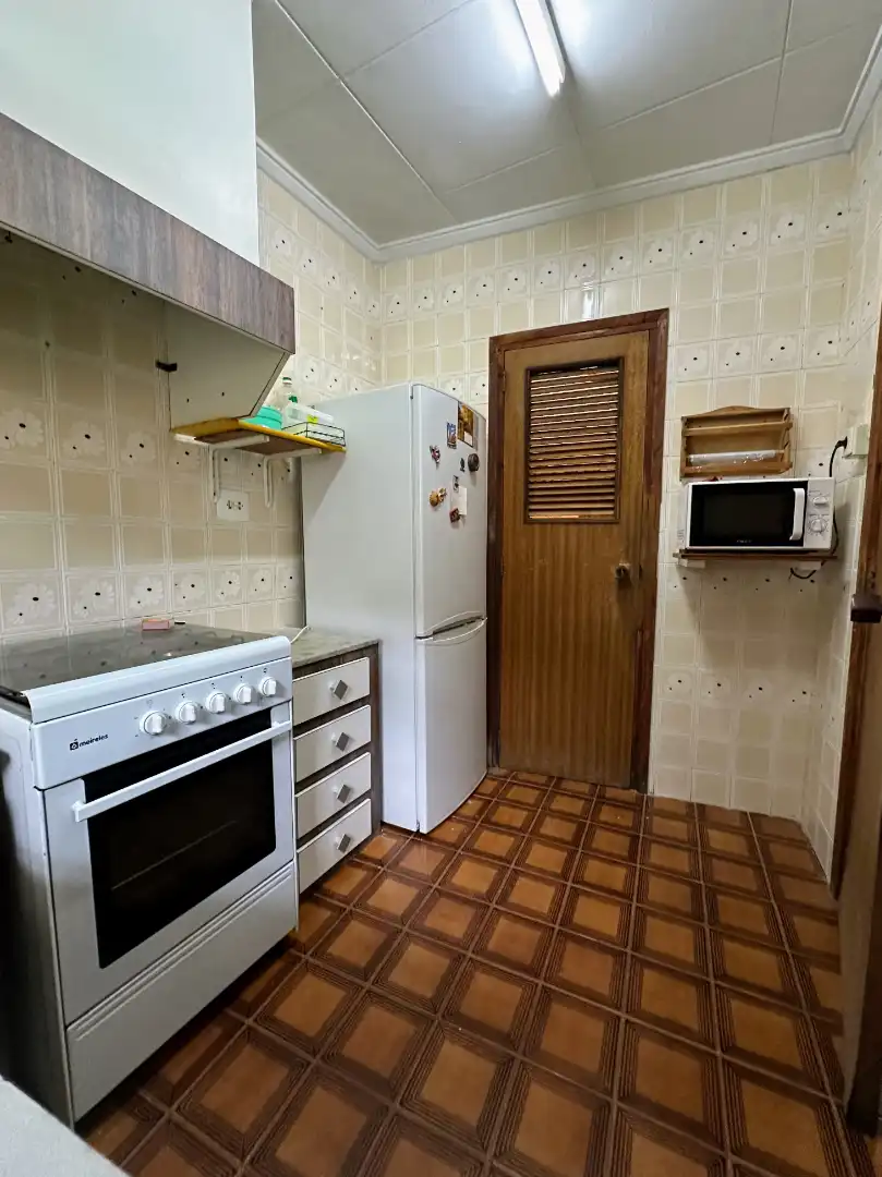 Küche von Einfamilien-Reihenhaus zum Verkauf in El Palomar mit Terrasse, Möbliert und Ofen