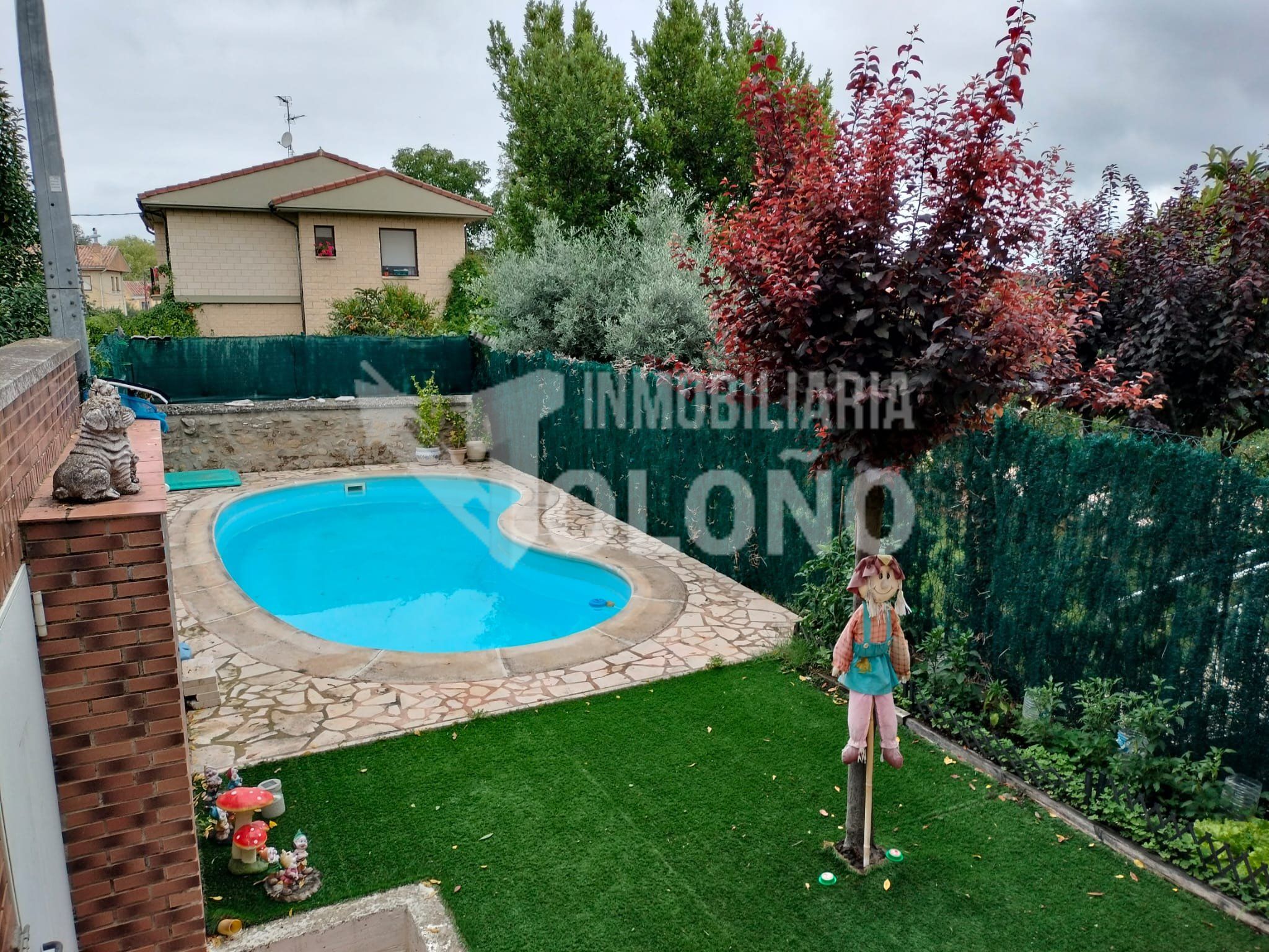Swimming pool of Single-family semi-detached for sale in Casalarreina  with Heating, Private garden and Parquet flooring