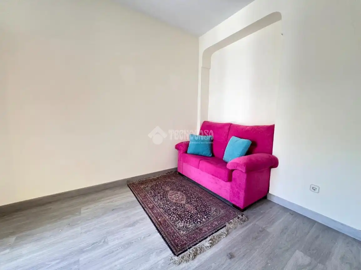 Sala d'estar de Estudi en venda en Madrid
