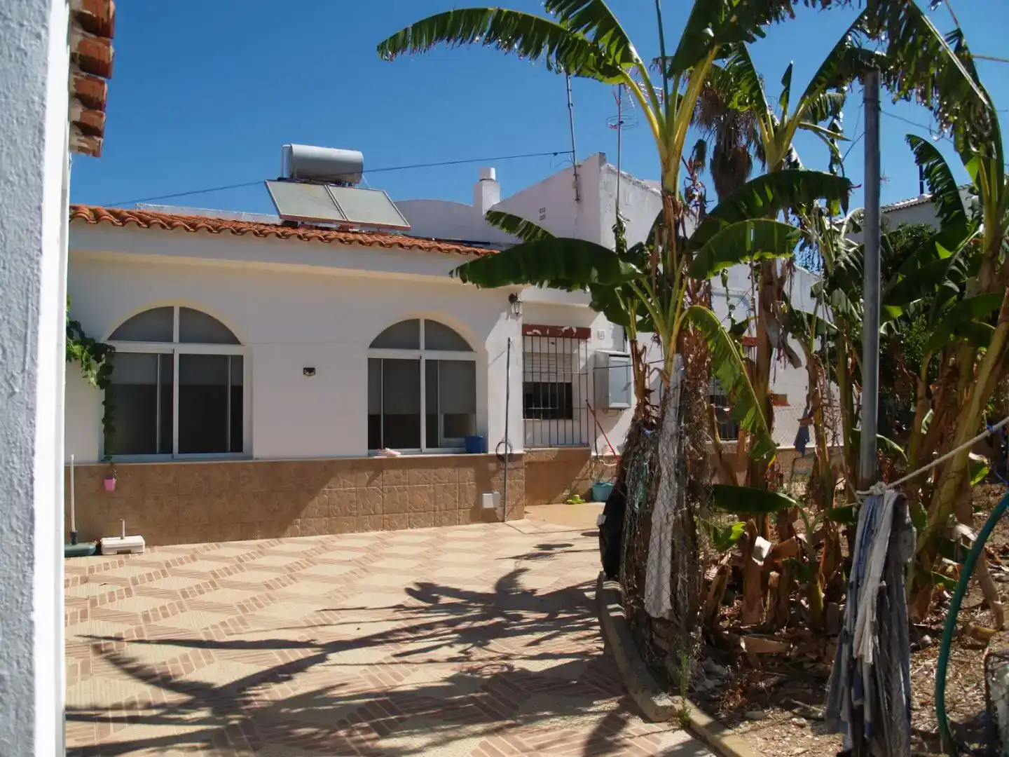 Exterior view of Flat for sale in Ayamonte  with Air Conditioner, Private garden and Storage room