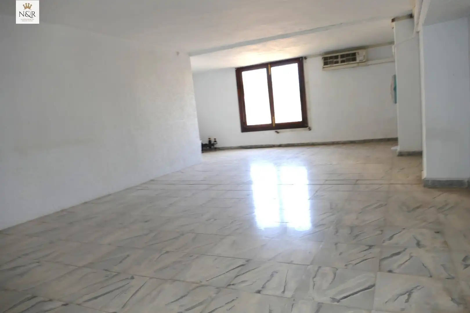 Buildings for sale in Es Vivero