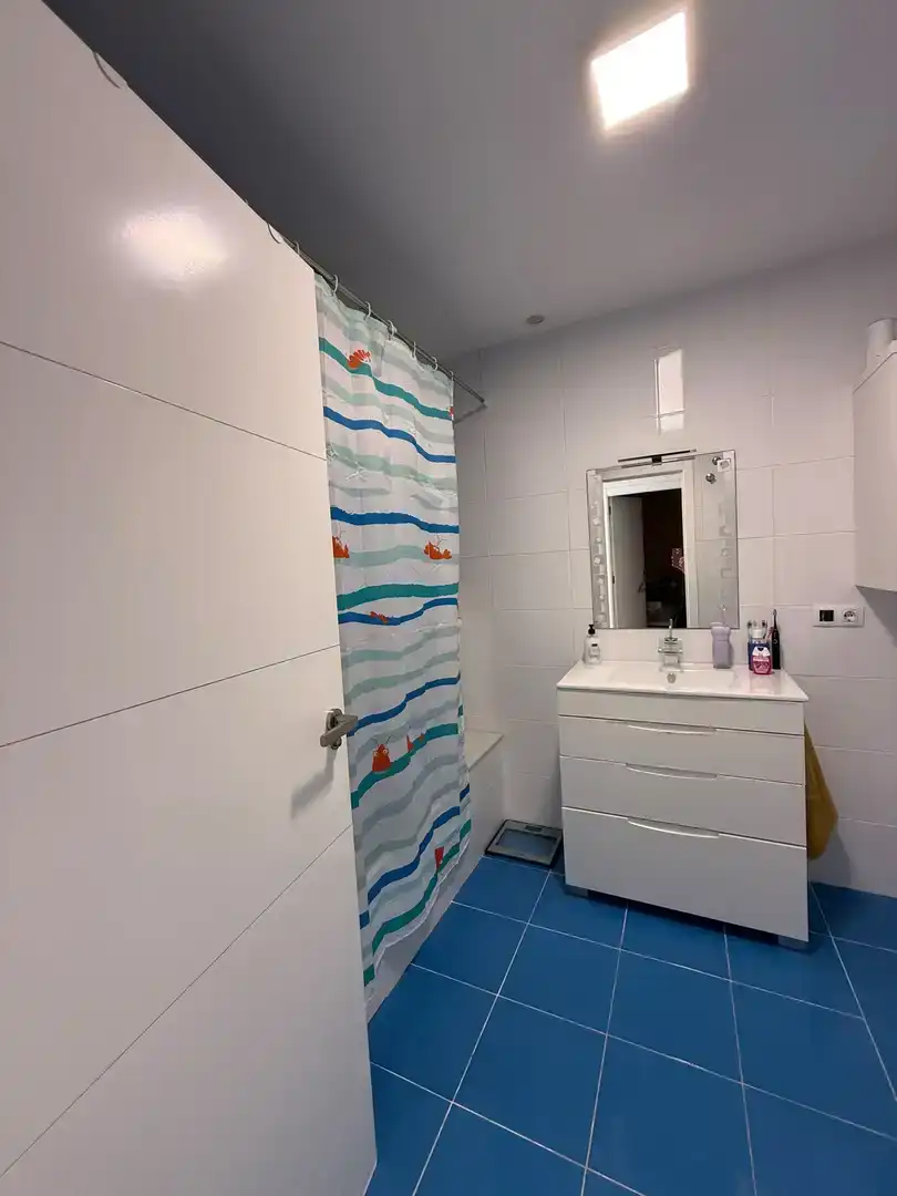 Bany de Apartament de lloguer en El Verger amb Aire condicionat, Jardí privat i Piscina