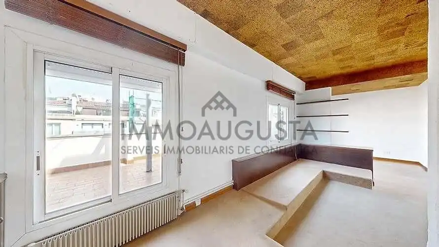 Pis en venda en Barcelona amb Parquet i Terrassa