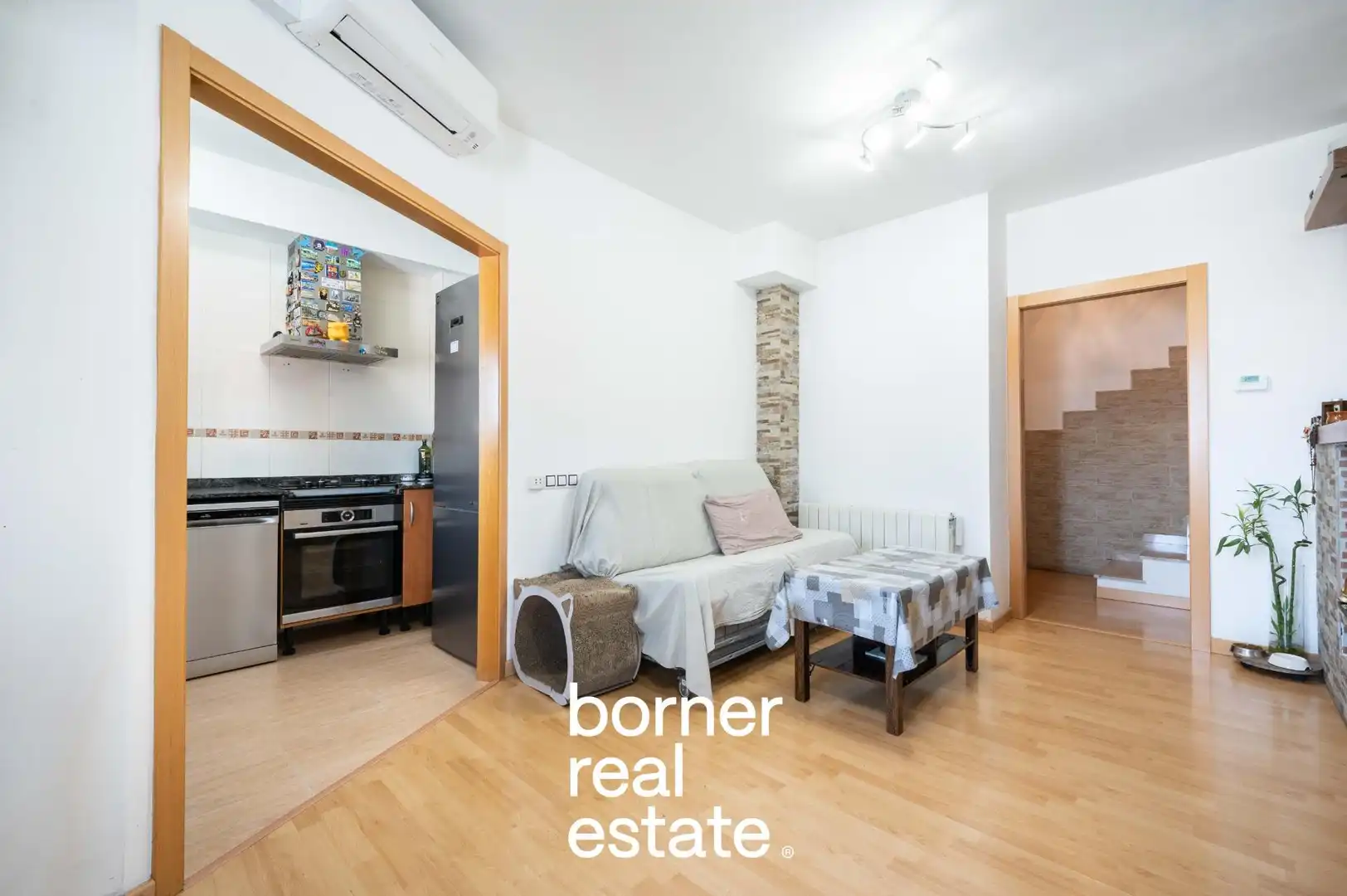 Vista exterior de Àtic en venda en Sabadell amb Aire condicionat, Calefacció i Terrassa