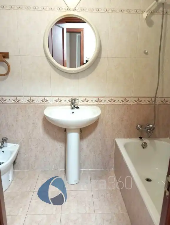 Bathroom of Flat for sale in  Logroño  with Heating and Storage room