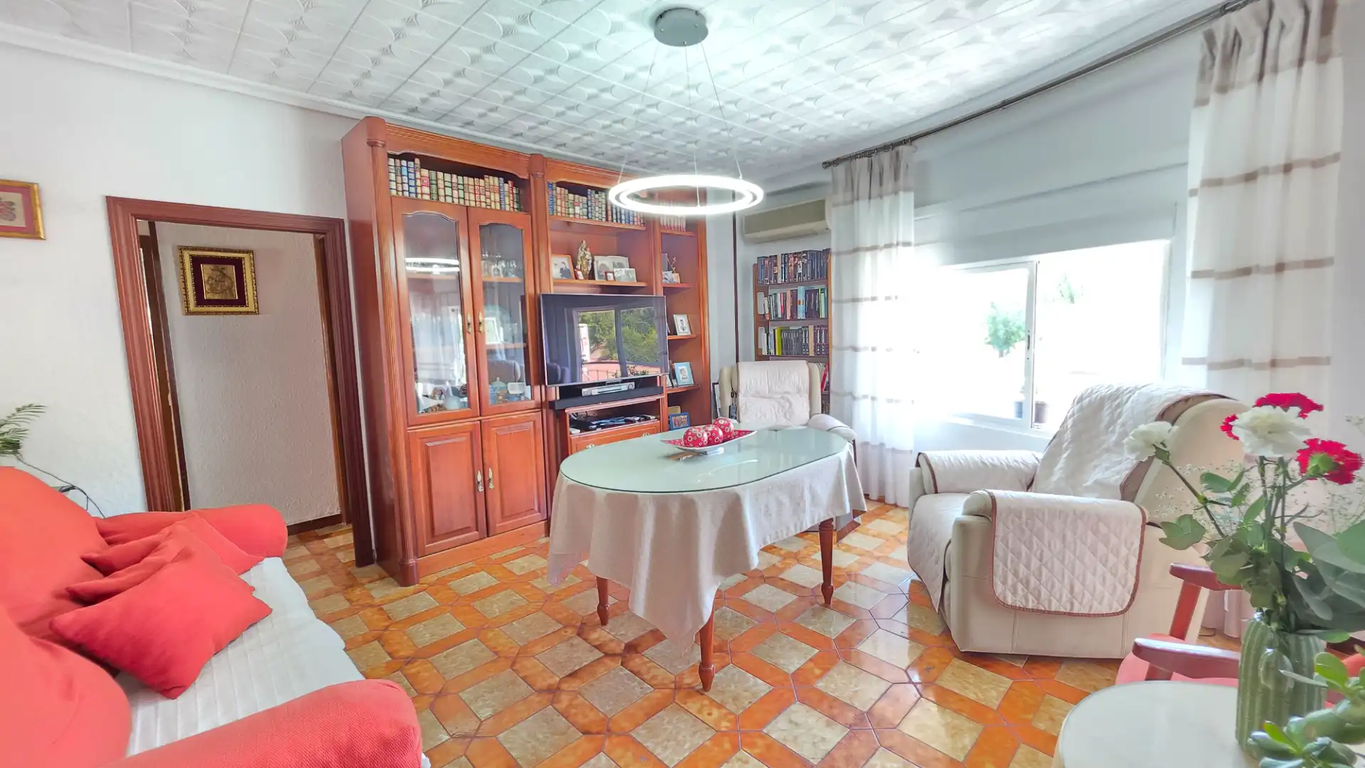 Sala d'estar de Pis en venda en Jaén amb Aire condicionat, Calefacció i Moblat