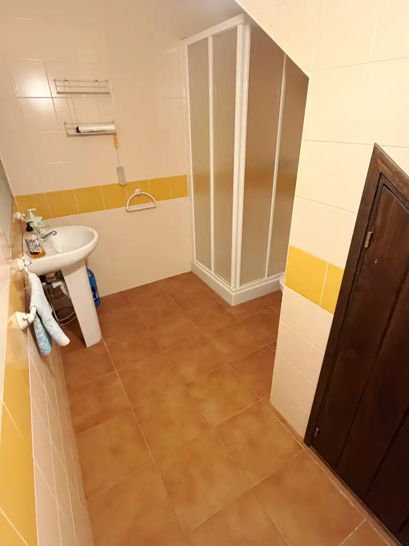 Bany de Casa o xalet en venda en Illas amb Calefacció, Parquet i Terrassa
