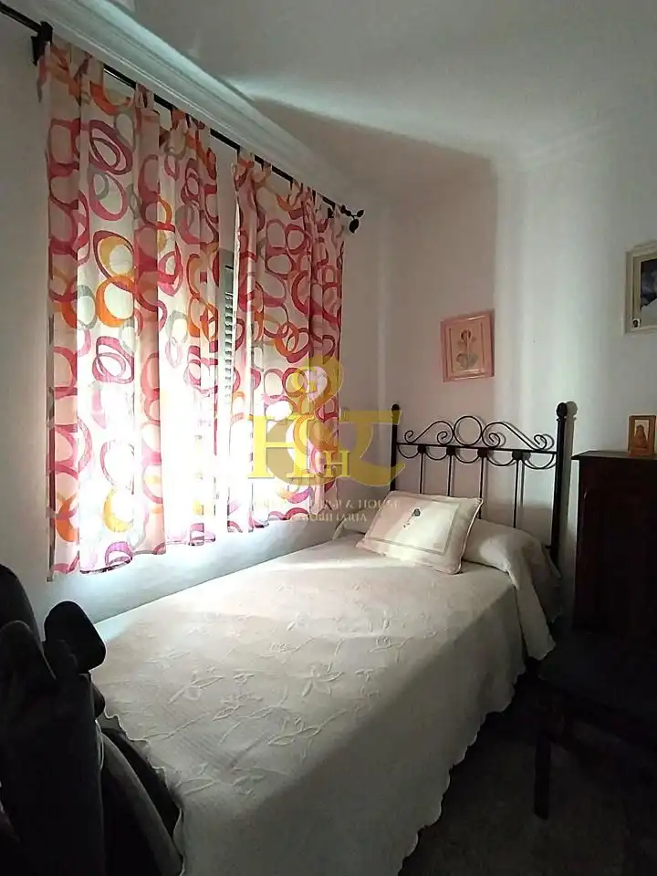 Schlafzimmer von Erdgeschoss zum Verkauf in Sanlúcar de Barrameda mit Klimaanlage und Abstellraum
