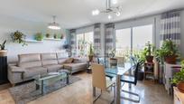 Living room of Apartment for sale in Mislata  with Air Conditioner, Heating and Balcony