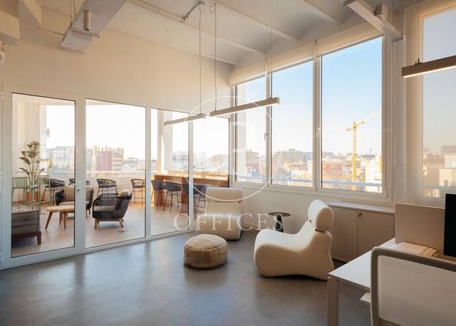 Oficina en Alquiler en Carrer de la Ciutat de Granada en El Poblenou