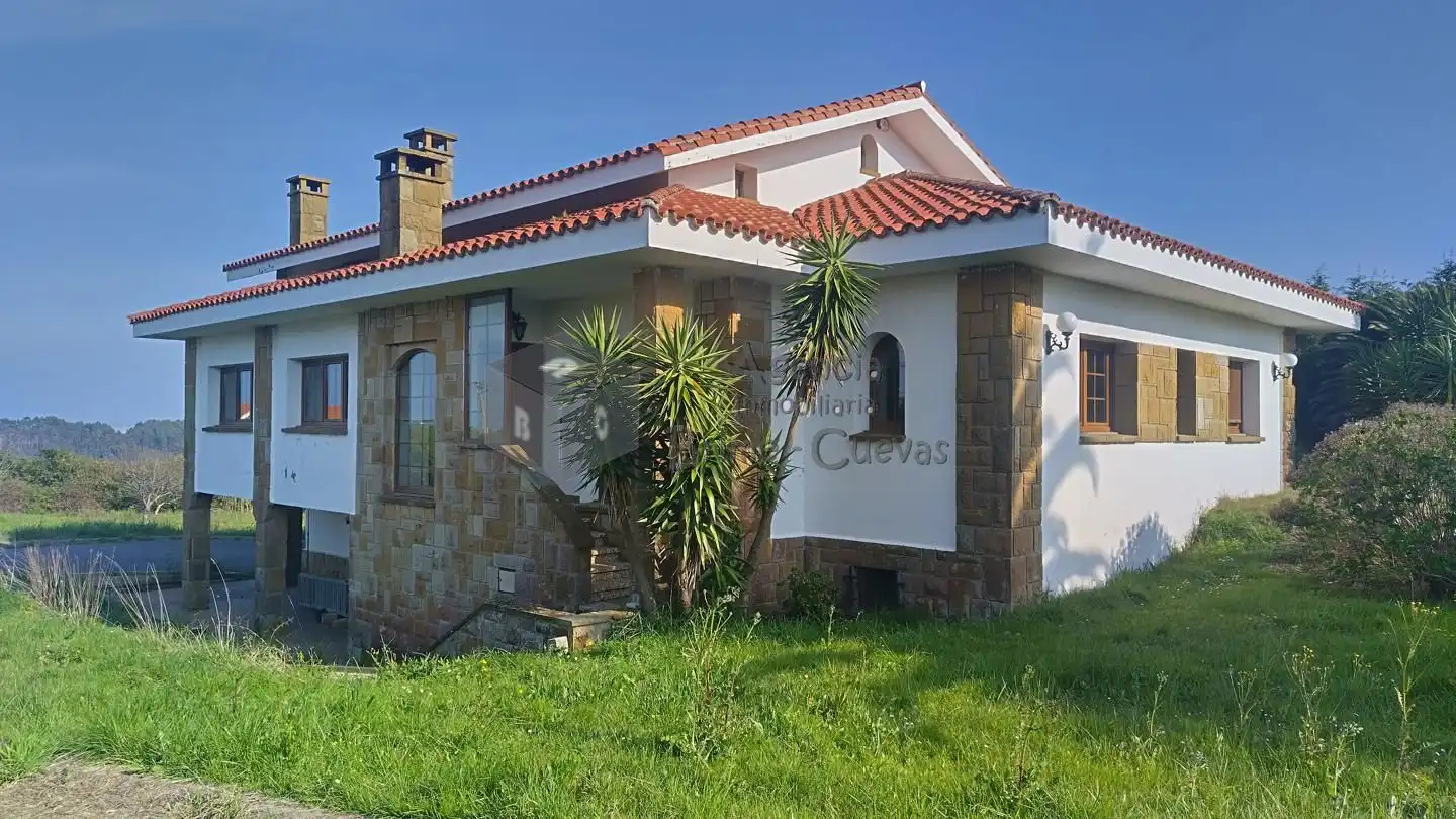 Exterior view of Houses for sale in Castrillón  with Heating, Private garden and Terrace