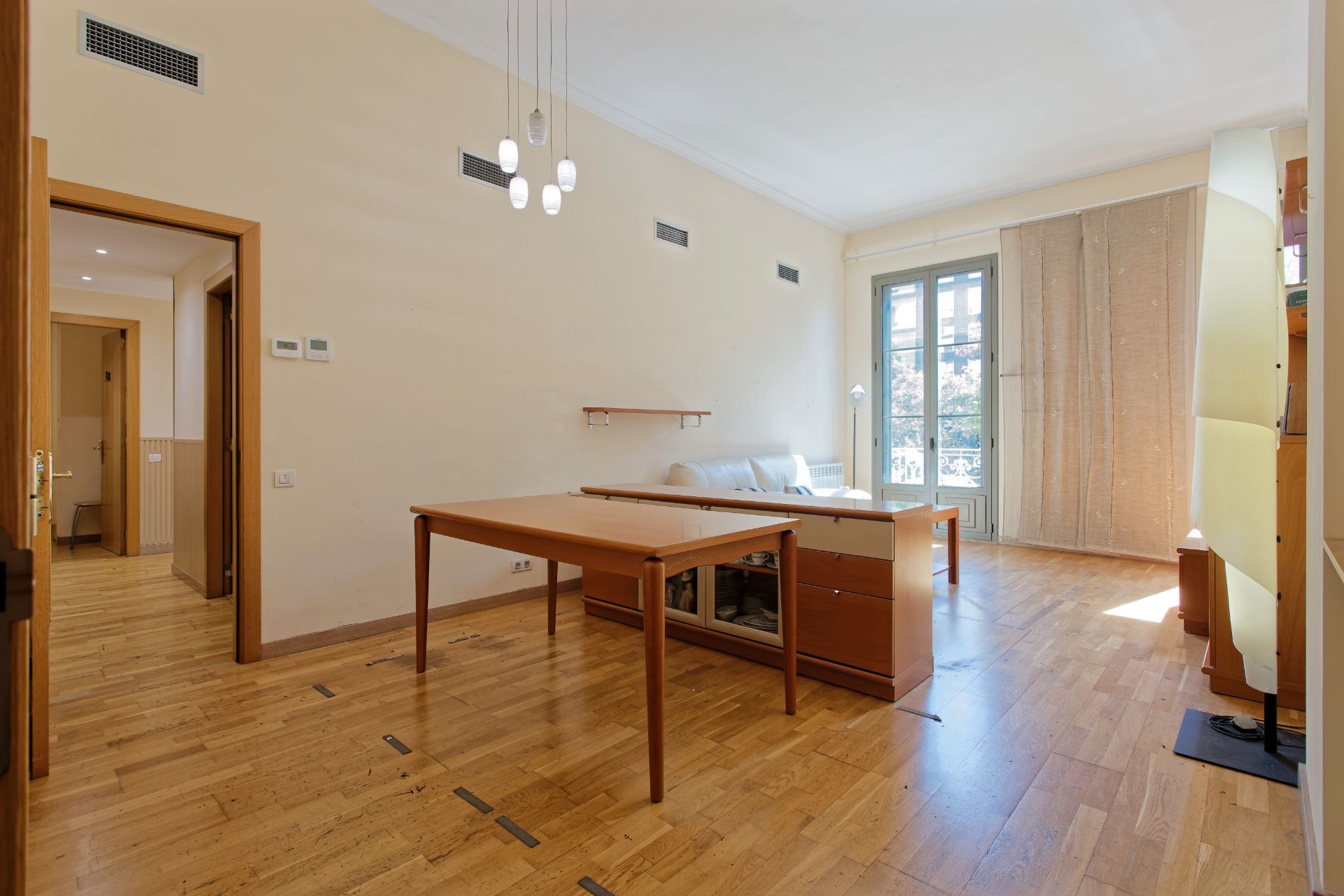 Bedroom of Flat for sale in  Barcelona Capital  with Air Conditioner, Heating and Parquet flooring