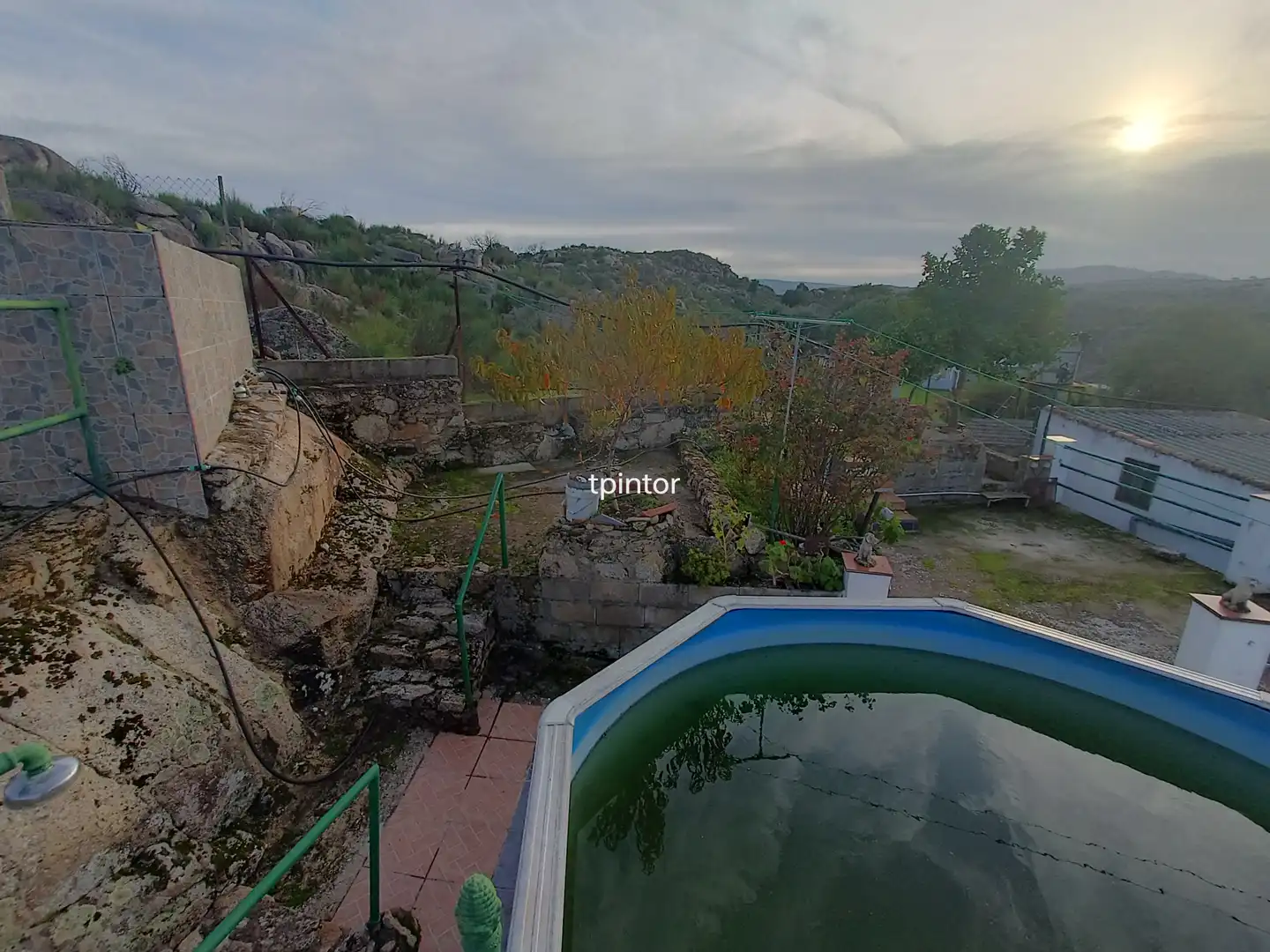 Houses for sale in Valencia de Alcántara  with Terrace, Swimming Pool and Furnished