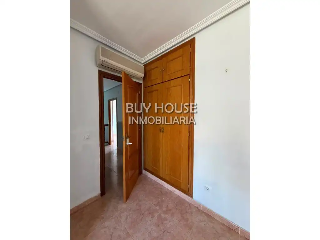 Habitación de Casa o chalet en venta en Illescas