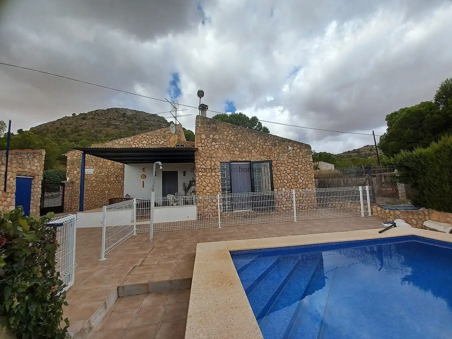 Vista exterior de Finca rústica en venda en Yecla