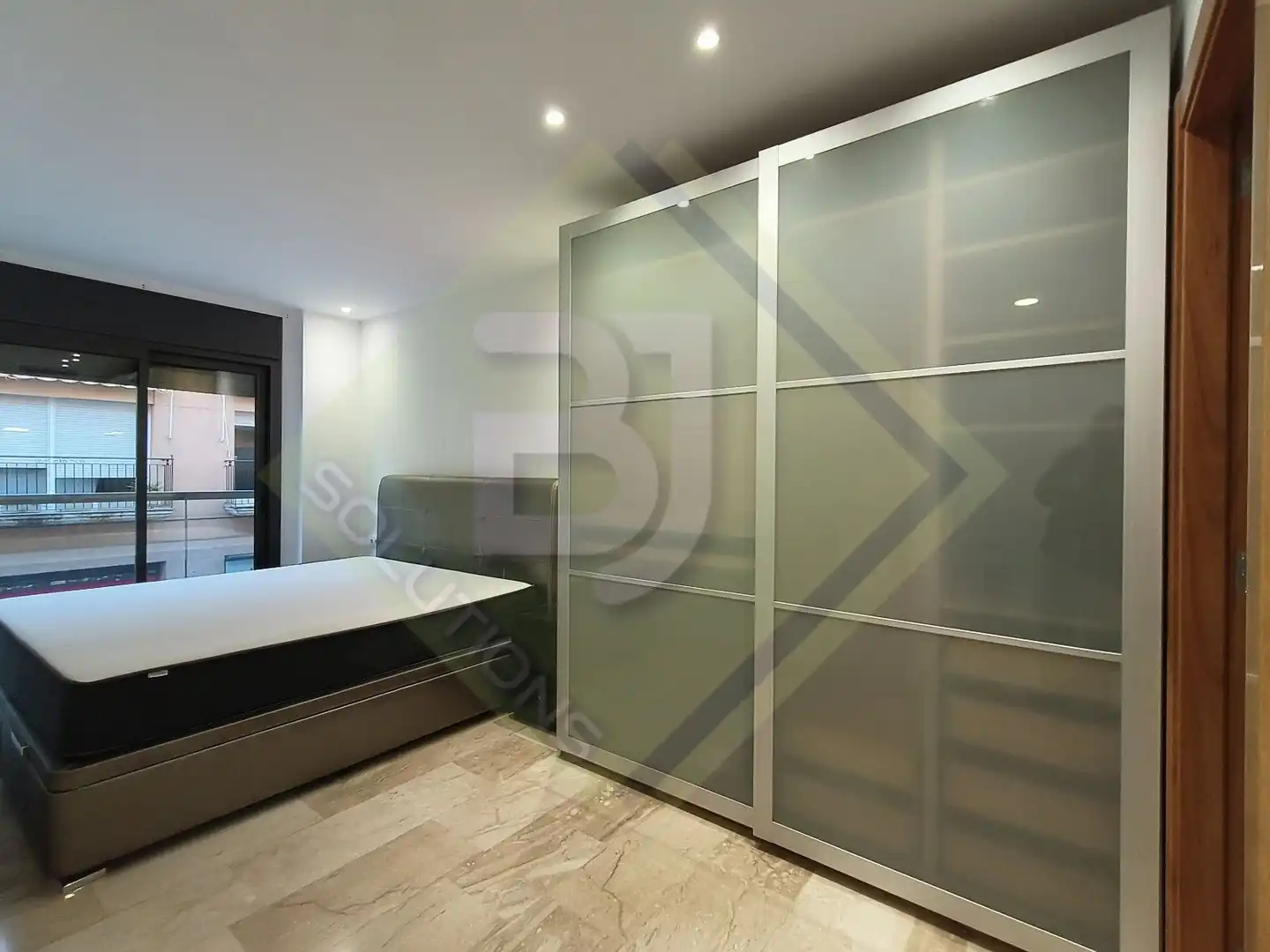 Habitación de Piso de alquiler en Mataró con Aire acondicionado, Calefacción y Terraza