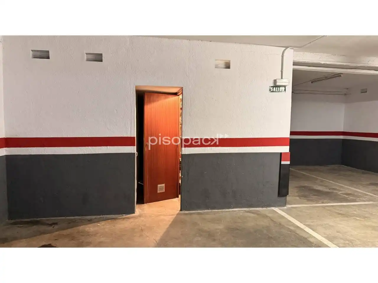 Parking de Piso en venta en  Pamplona / Iruña con Aire acondicionado, Terraza y Trastero