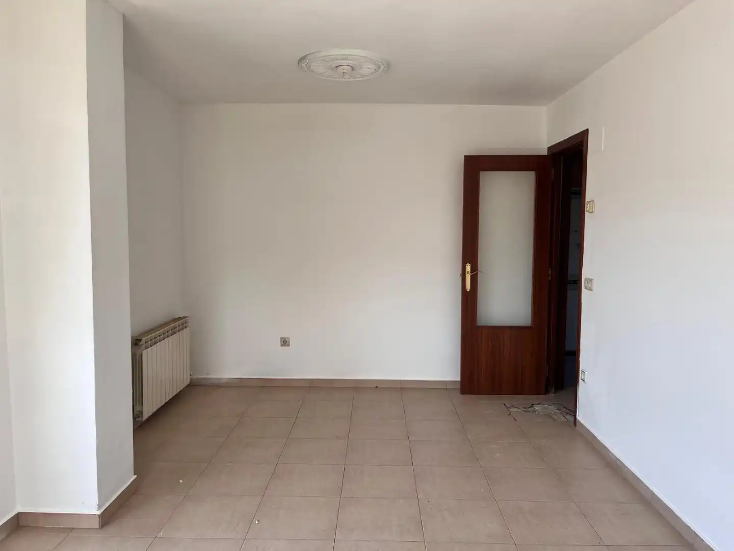 Wohnung zum Verkauf in Sabiñánigo mit Terrasse und Abstellraum