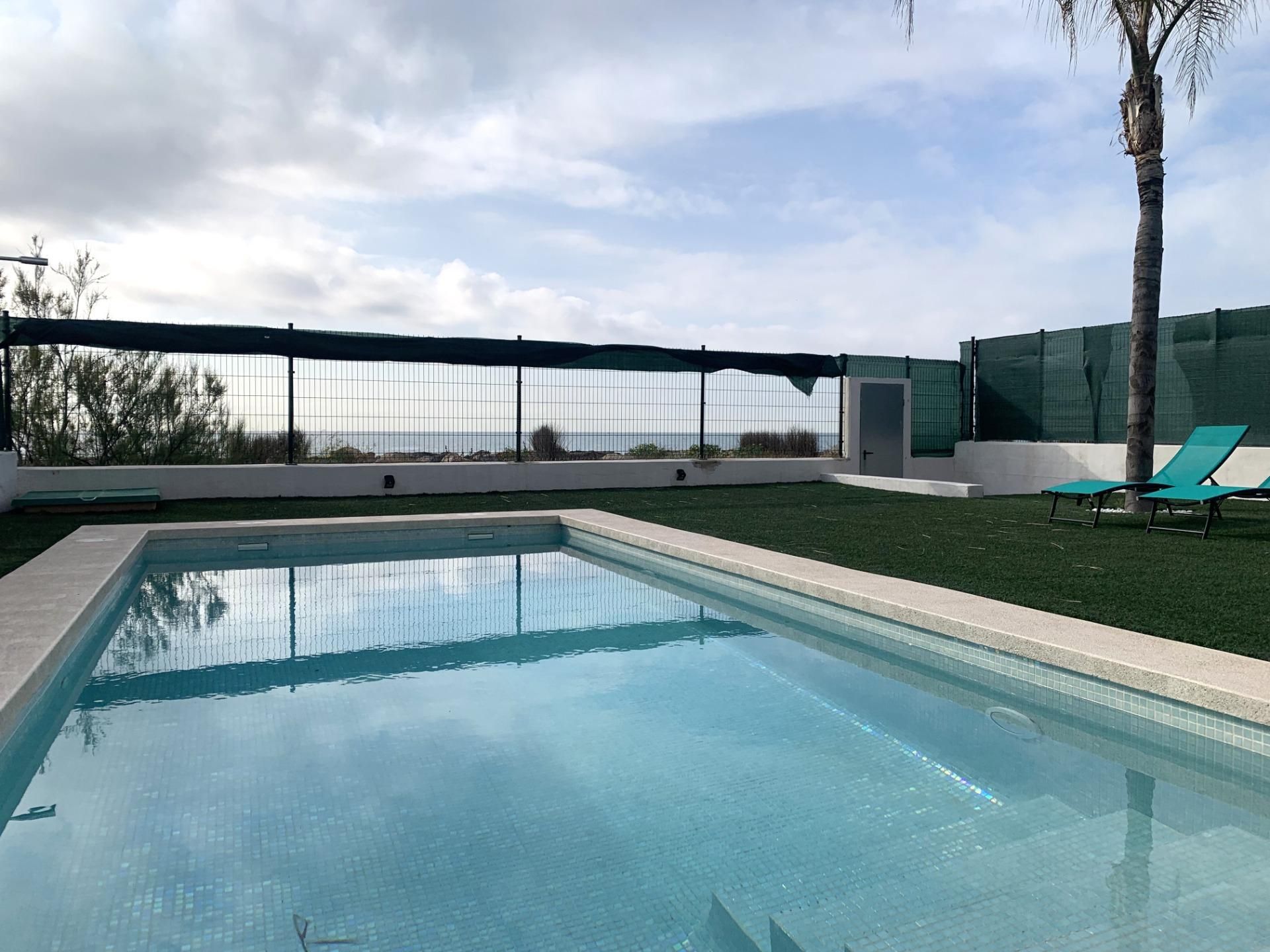 Piscina de Casa o xalet en venda en Burriana / Borriana amb Aire condicionat, Calefacció i Terrassa