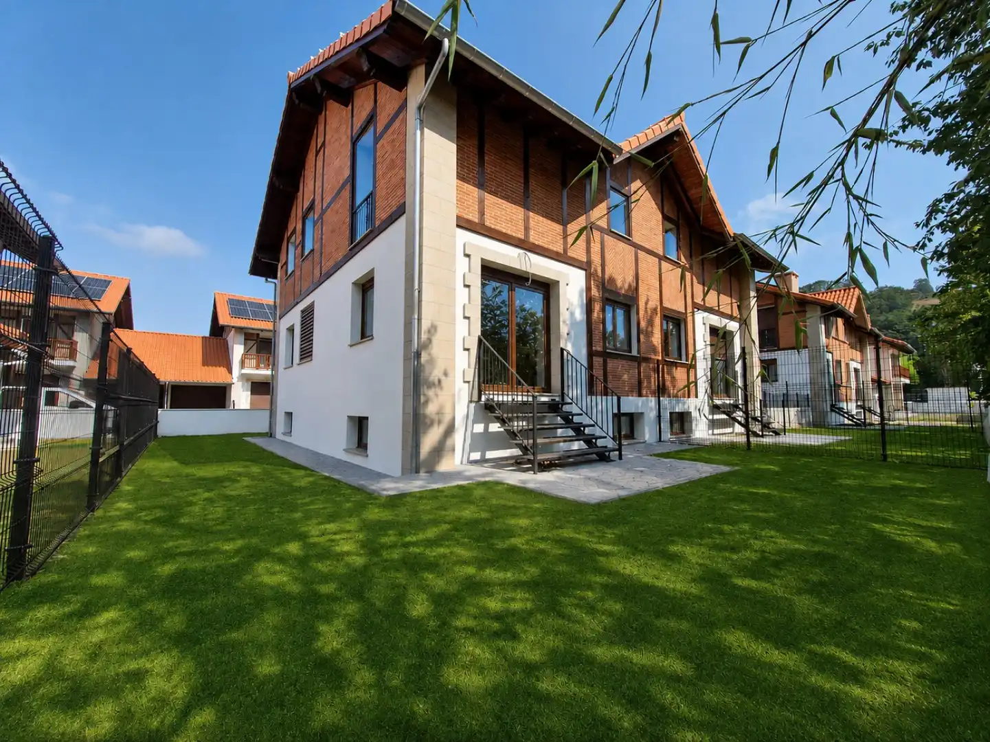 Vista exterior de Casa o chalet en venta en Molledo con Calefacción, Jardín privado y Parquet