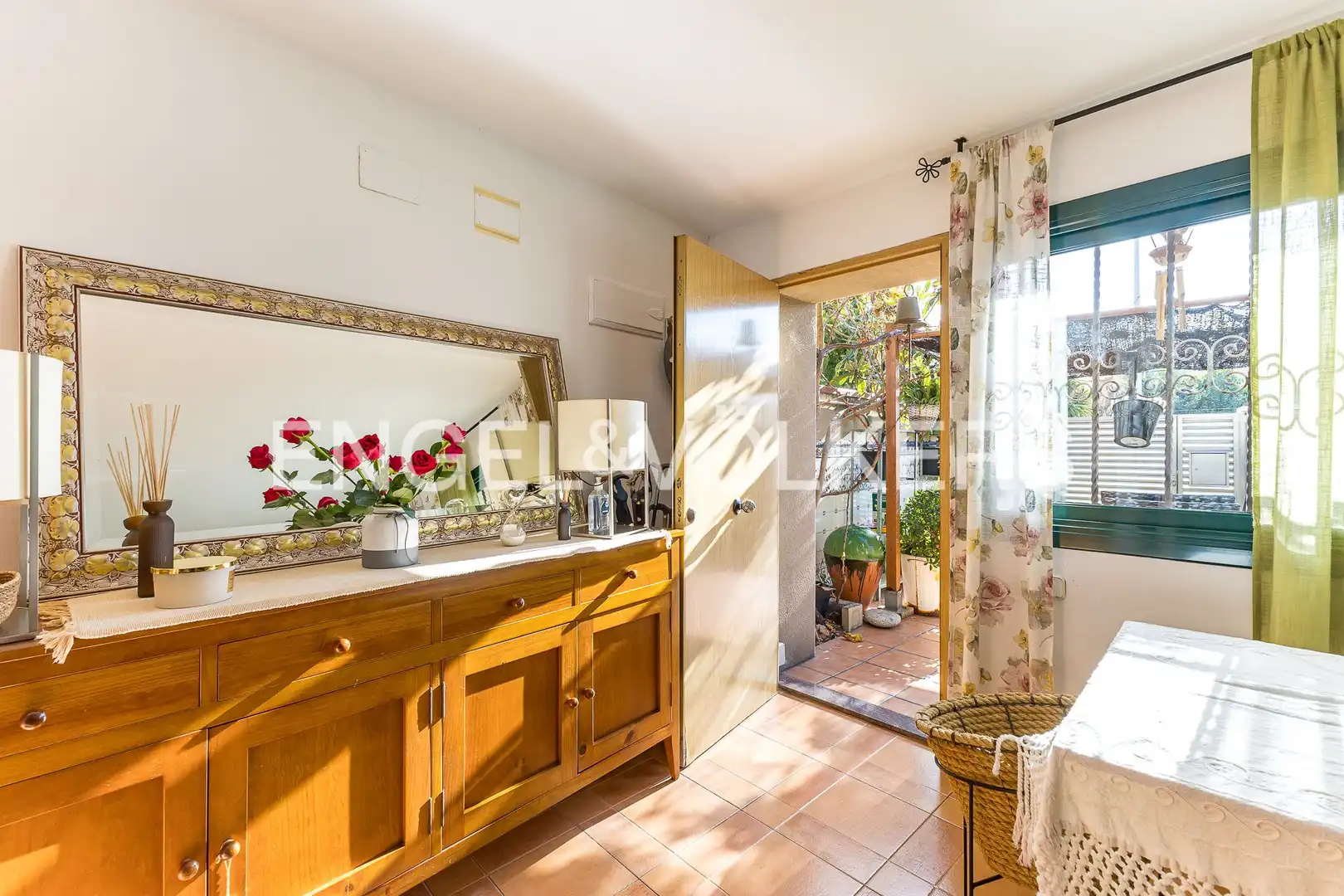 Bedroom of Houses for sale in Castelldefels  with Air Conditioner, Heating and Terrace