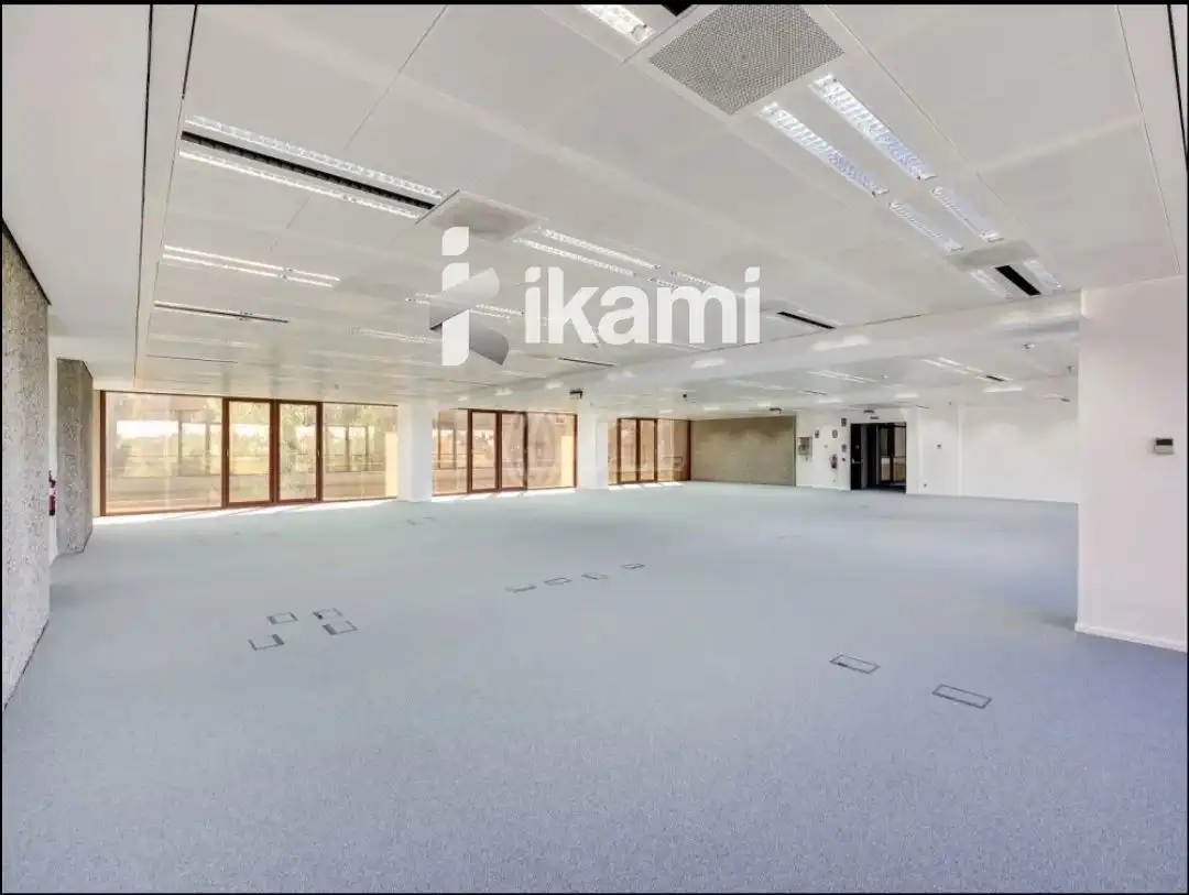 Office for rent in Madrid  with Air Conditioner, Heating and Terrace