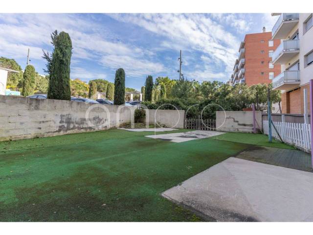 Local comercial en Venta en Països Catalans, 8 en Sant Pere i Sant Pau
