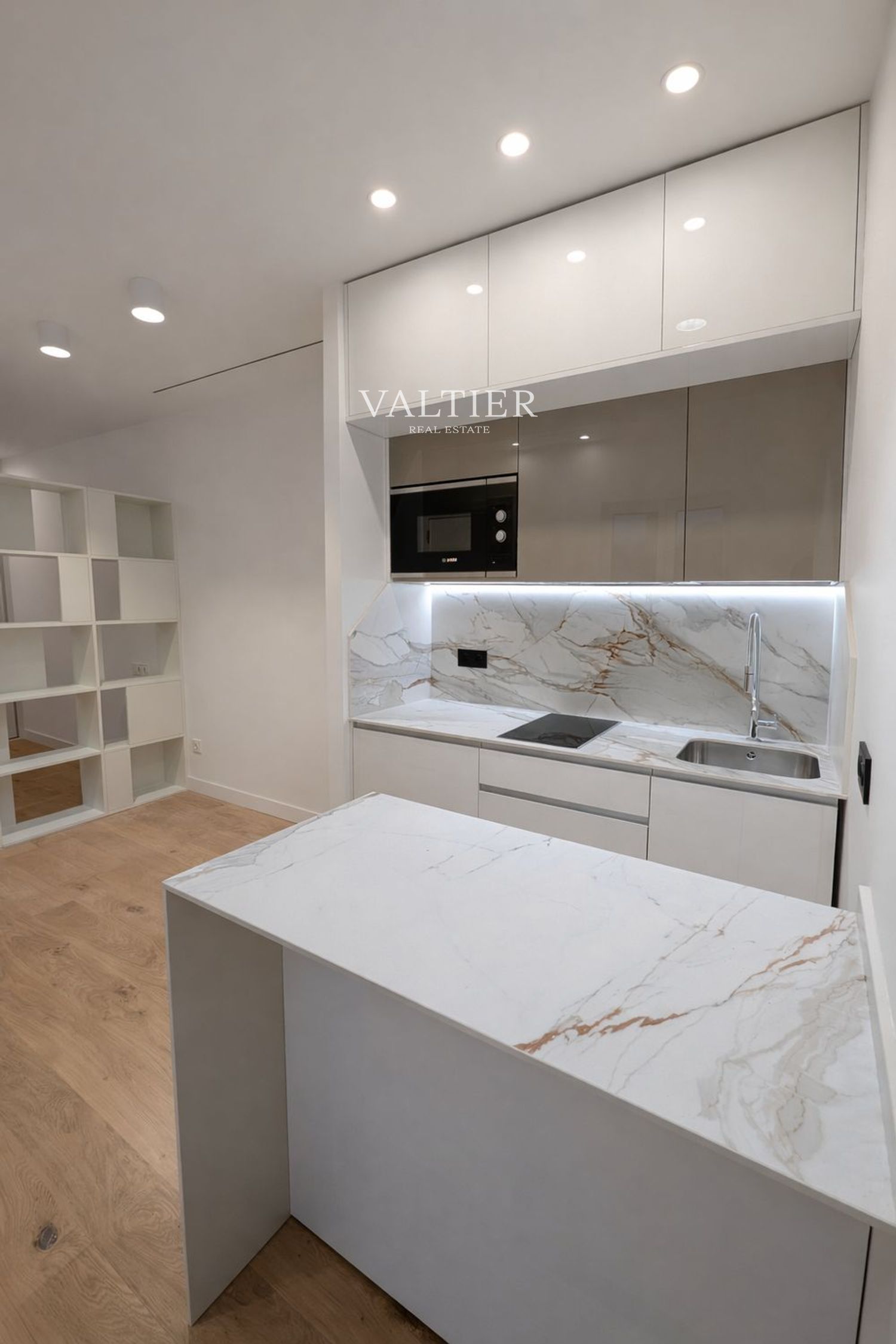 Cocina de Piso de alquiler en  Madrid Capital con Aire acondicionado