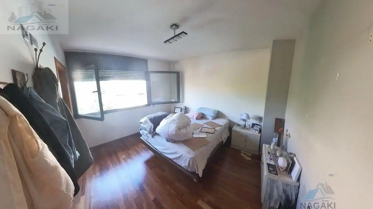 Dormitori de Casa o xalet en venda en Castellar del Vallès