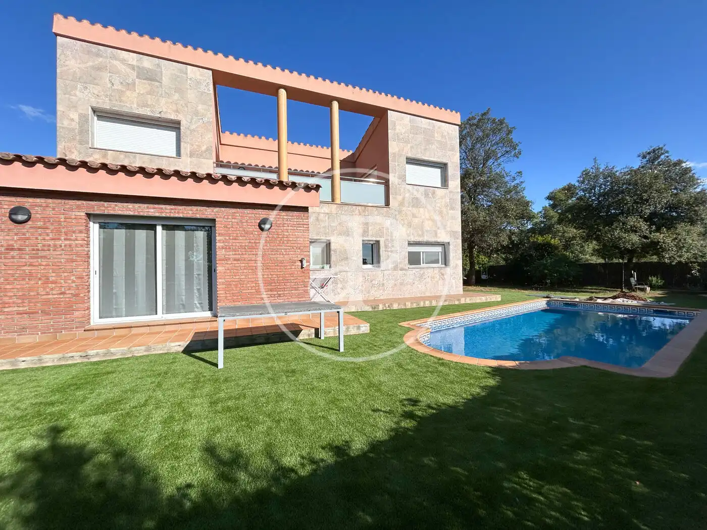 Casa con terraza en venta en Carrer de la Roureda, imagen 6