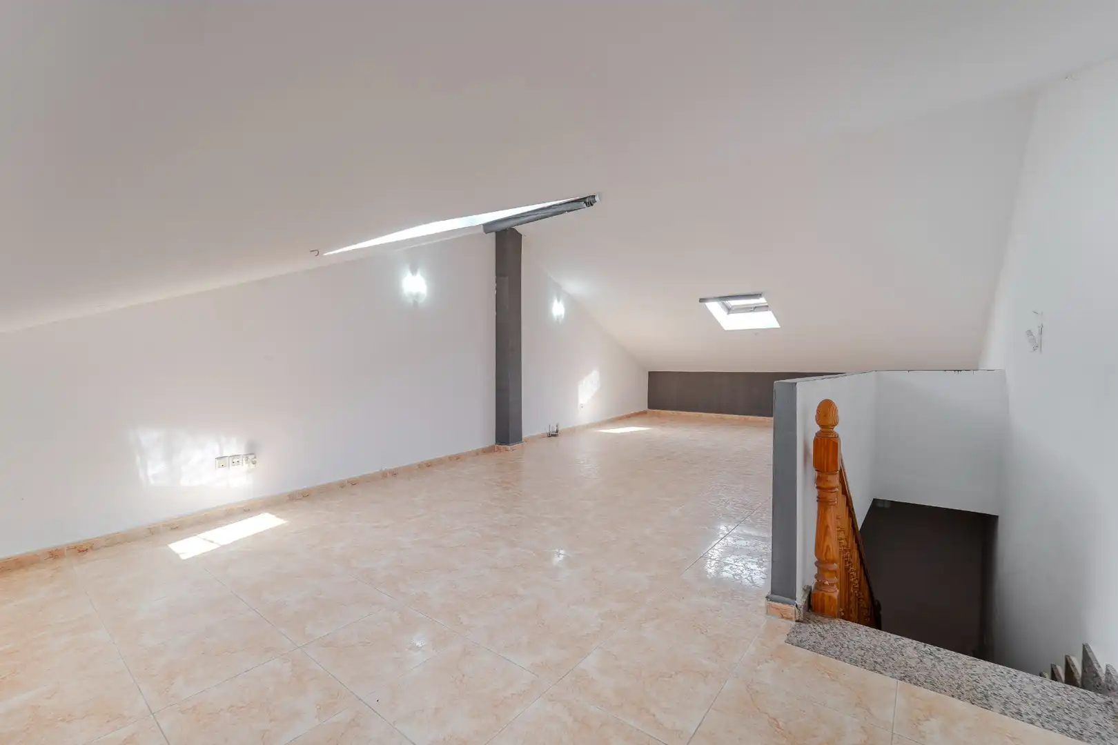 Detached homes for sale in El Álamo  with Heating, Oven and Balcony