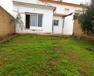 Jardí de Casa o xalet en venda en Aljucén amb Aire condicionat i Terrassa