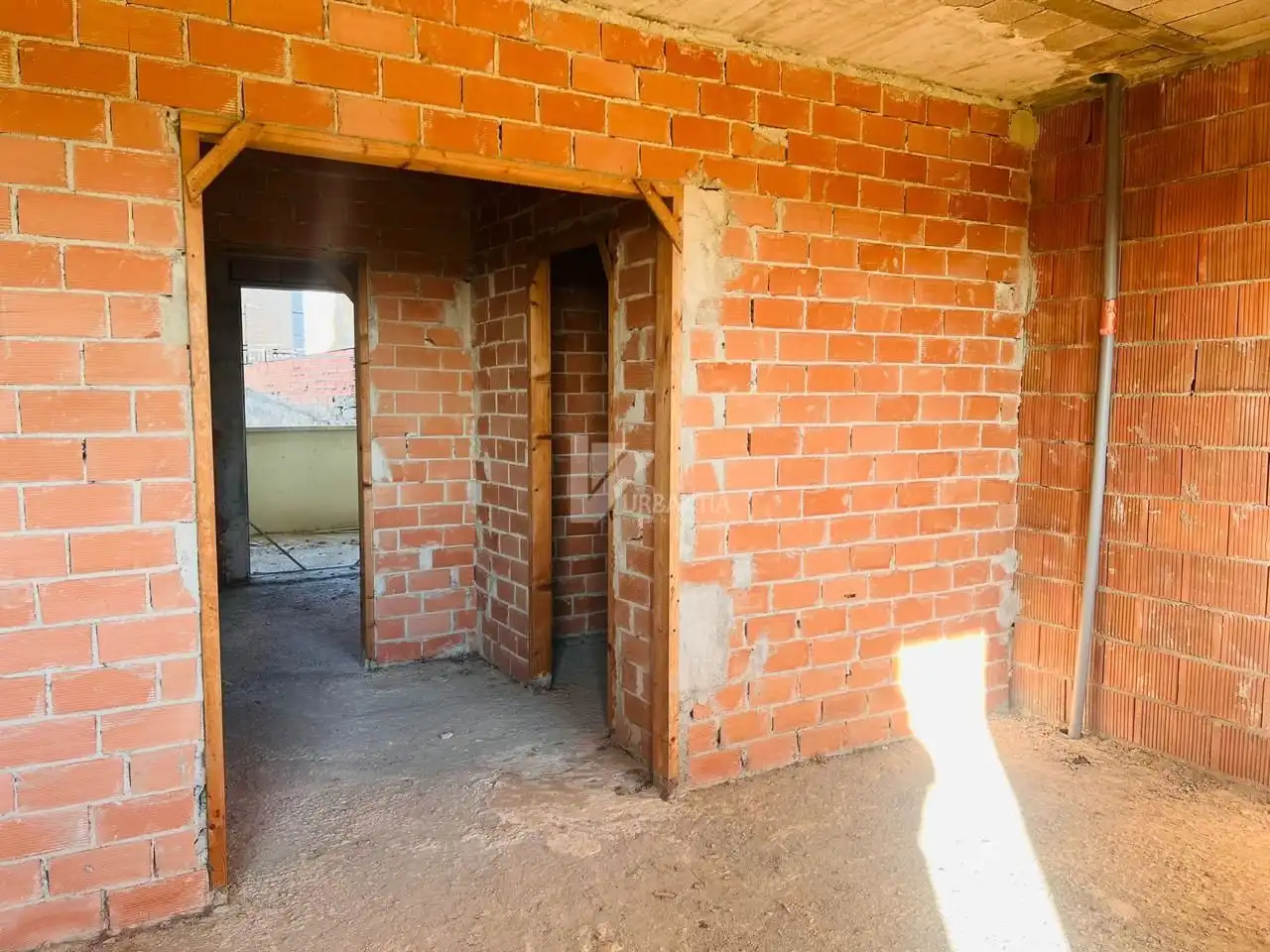 Casa adosada en venda en Larraga amb Terrassa i Balcó