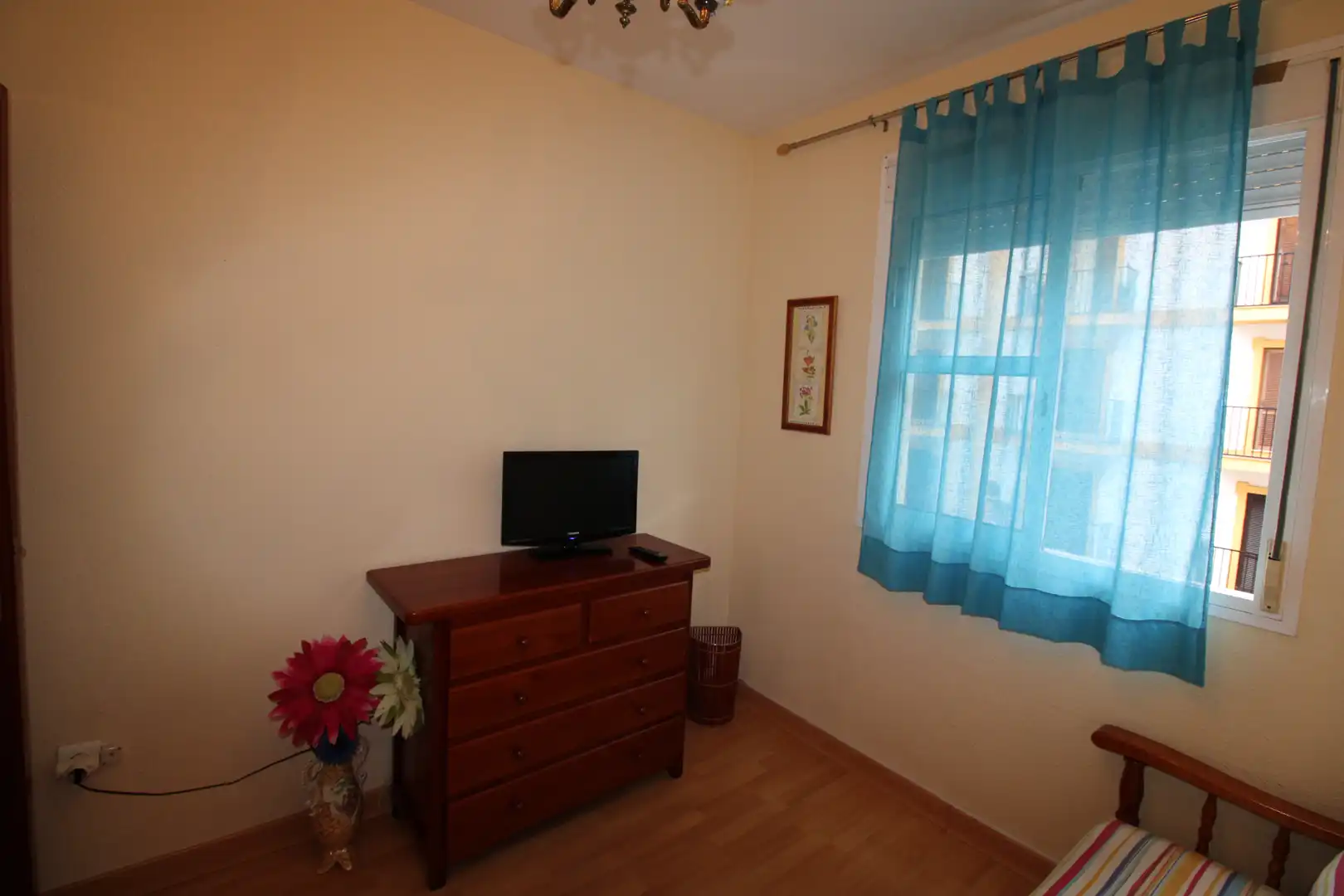 Bedroom of Flat for sale in Huelva  with Air Conditioner, Heating and Furnished
