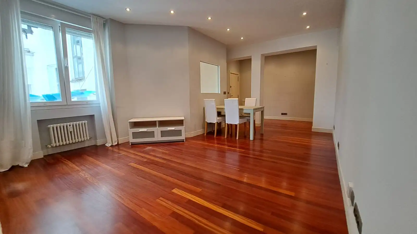 Dining room of Flat for sale in Bilbao   with Heating, Storage room and Oven