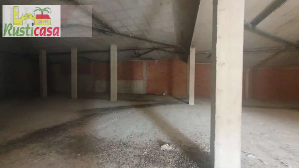 Commercial properties for rent in Baños de la Encina