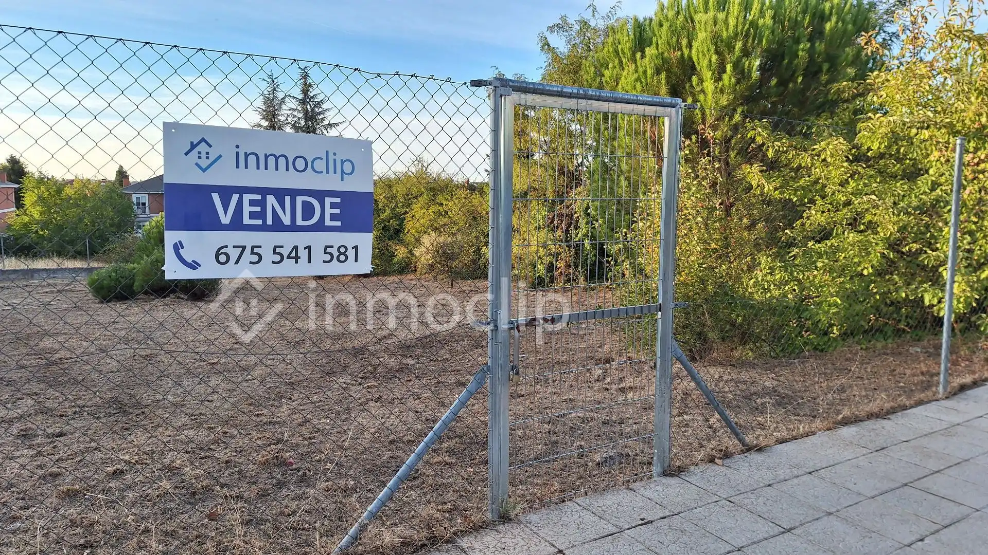 Terrenos y solares en venta en CALLE MIRLO, imagen 5