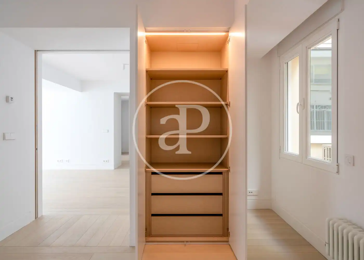 Habitación de Piso en venta en Madrid con Aire acondicionado, Calefacción y Balcón