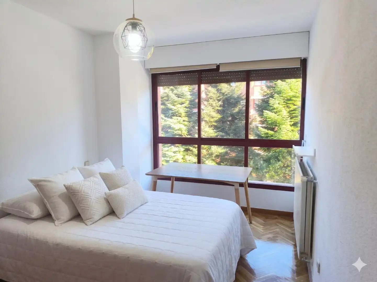 Habitación de Piso de alquiler en Pozuelo de Alarcón con Calefacción, Jardín privado y Terraza