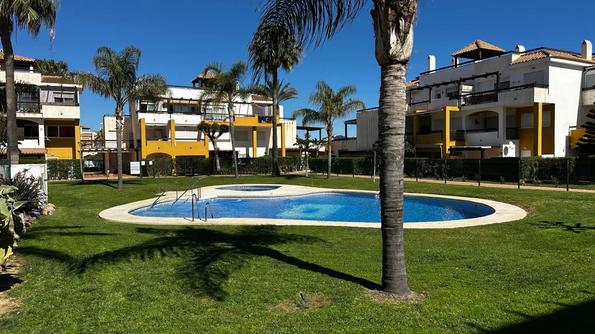 Garden of Flat for sale in Vera  with Air Conditioner, Heating and Private garden